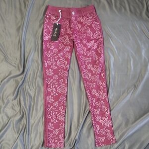 Floral Patterned Pants in Wine Color